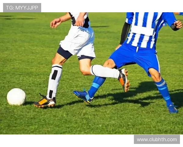 结合足球直播与游戏的创新玩法足球直播游戏带你身临其境感受足球赛事的紧张与刺激氛围